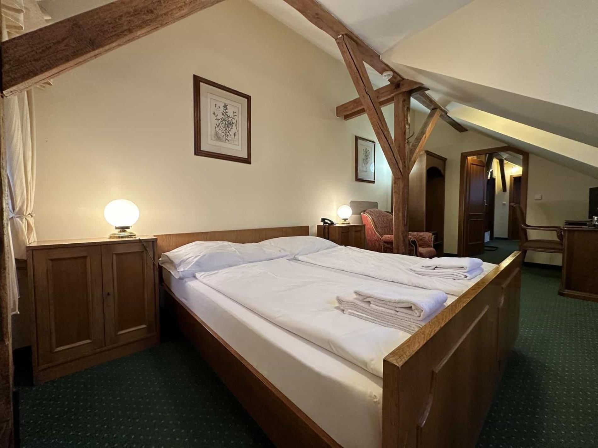 Hotel U Zamecku Cihelny 카를로비바리 외부 사진