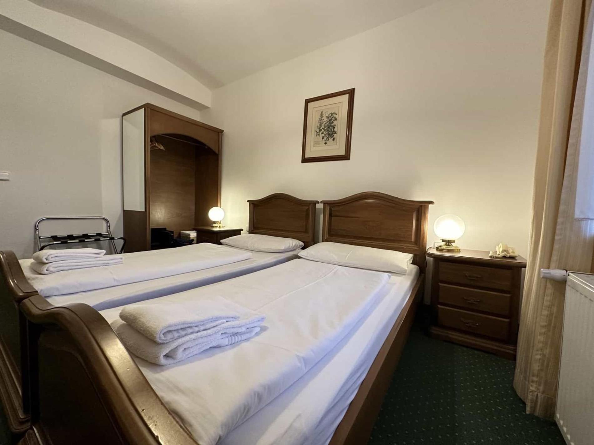 Hotel U Zamecku Cihelny 카를로비바리 외부 사진
