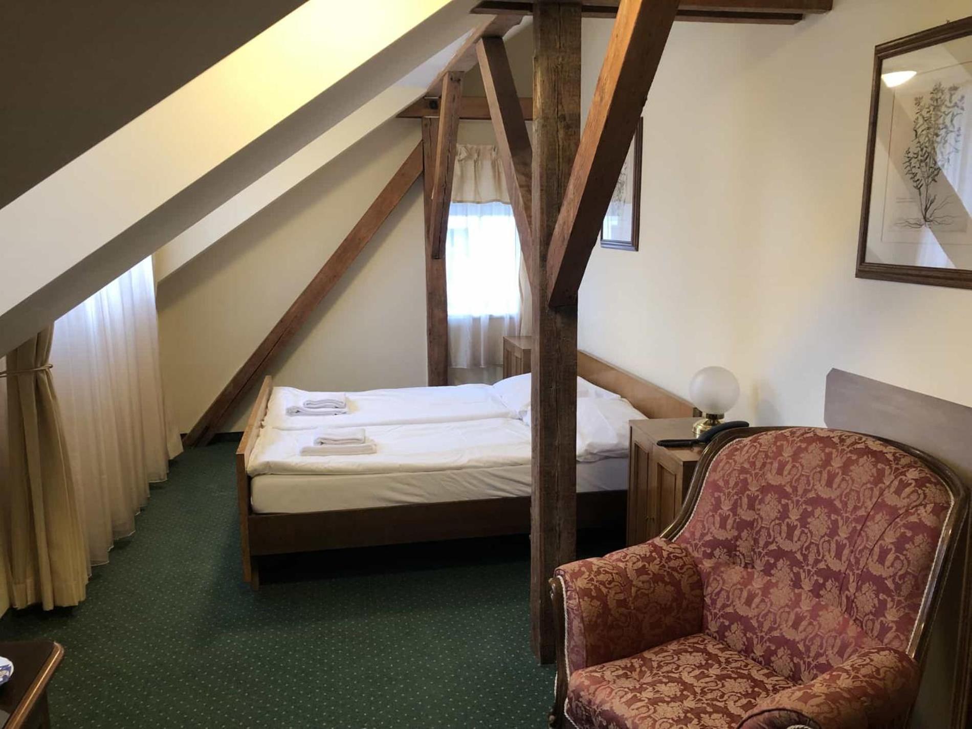 Hotel U Zamecku Cihelny 카를로비바리 외부 사진